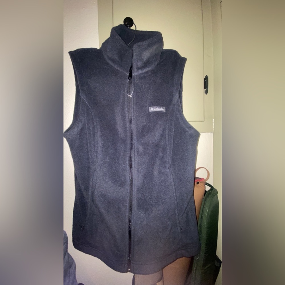 Columbia Fleece Vest- Black